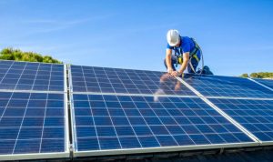 Installation et mise en production des panneaux solaires photovoltaïques à Sadirac